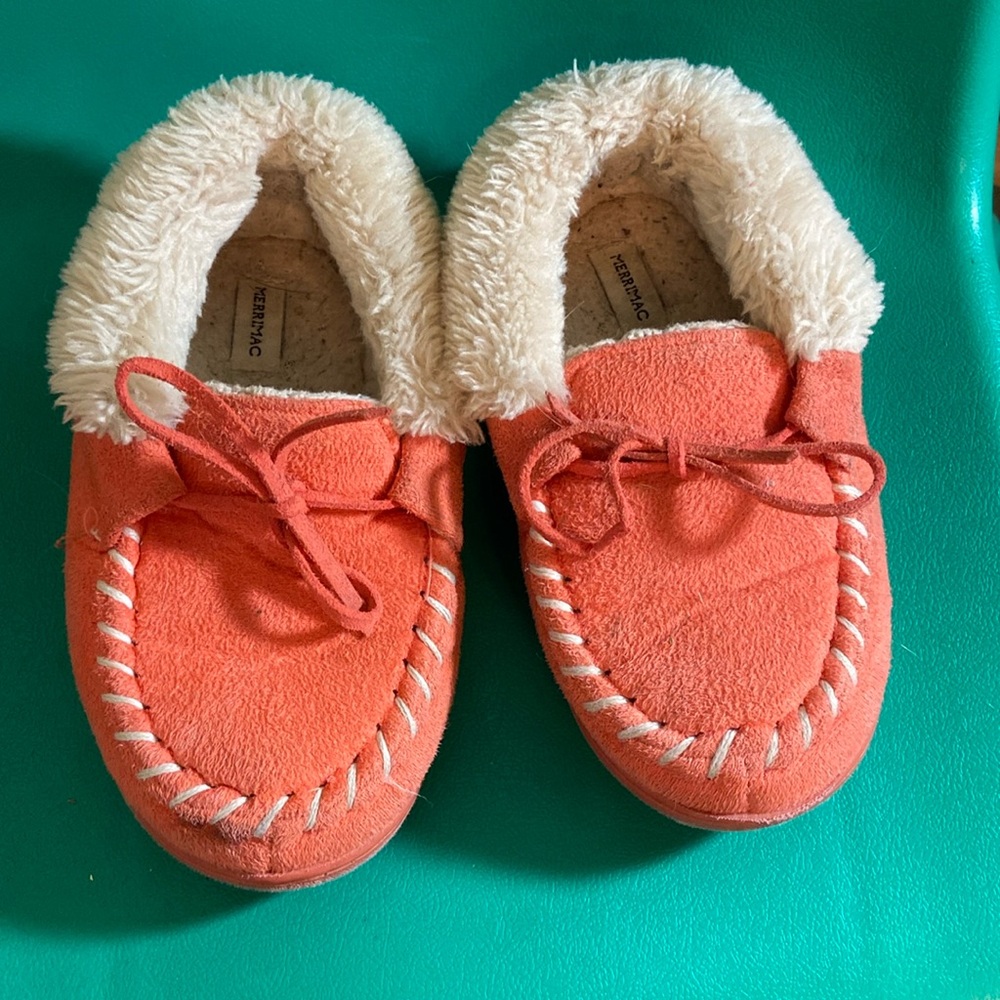 Merrimac slippers for toddlers